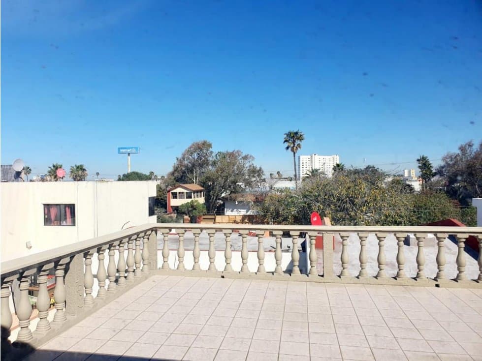 MAGNIFICA RESIDENCIA EN VENTA EN PLAYAS DE TIJUANA — foto 3