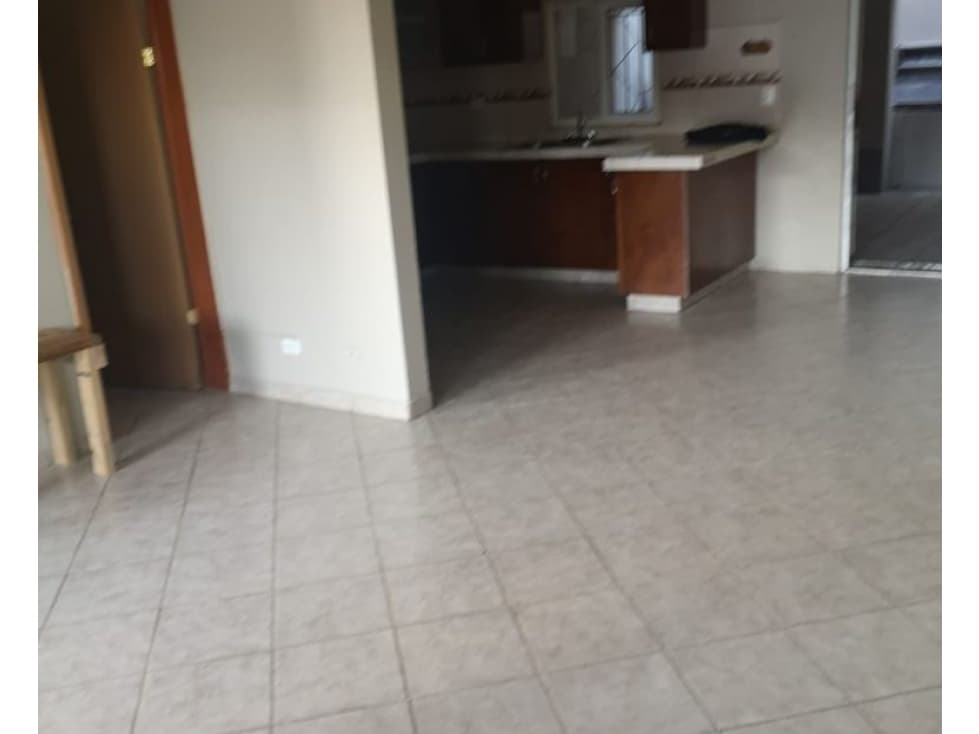 CASA AMPLIA EN VENTA EN CONDOVILLA,TIJUANA. — foto 3