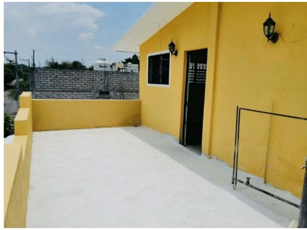 HERMOSA CASA EN VENTA DE 3 NIVELES COLIMA — foto 4