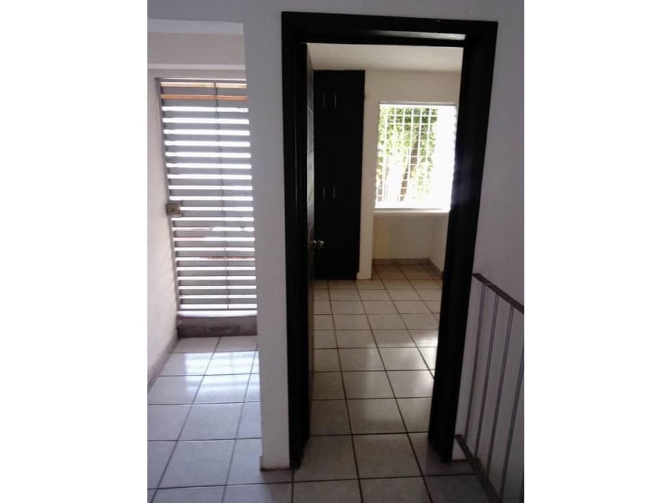 CASA EN VENTA EN SENDEROS DEL CARMEN VILLA DE ALVAREZ COLIMA — foto 5