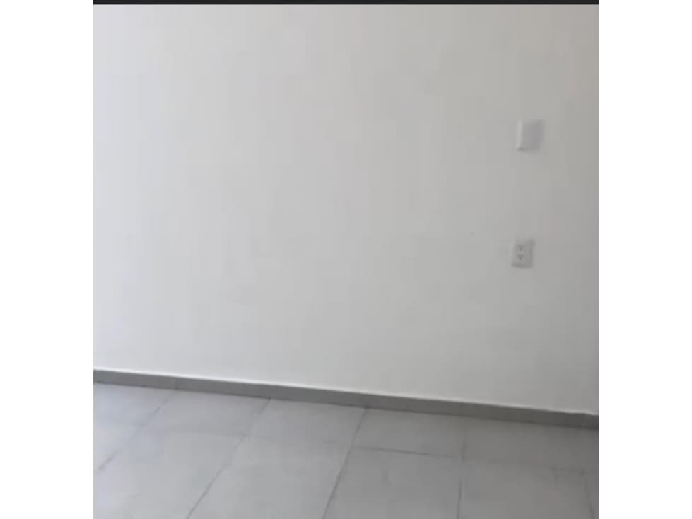 CASA EN VENTA EN EXCELENTE UBICACIÓN EN VALLE VERDE COLIMA — foto 5