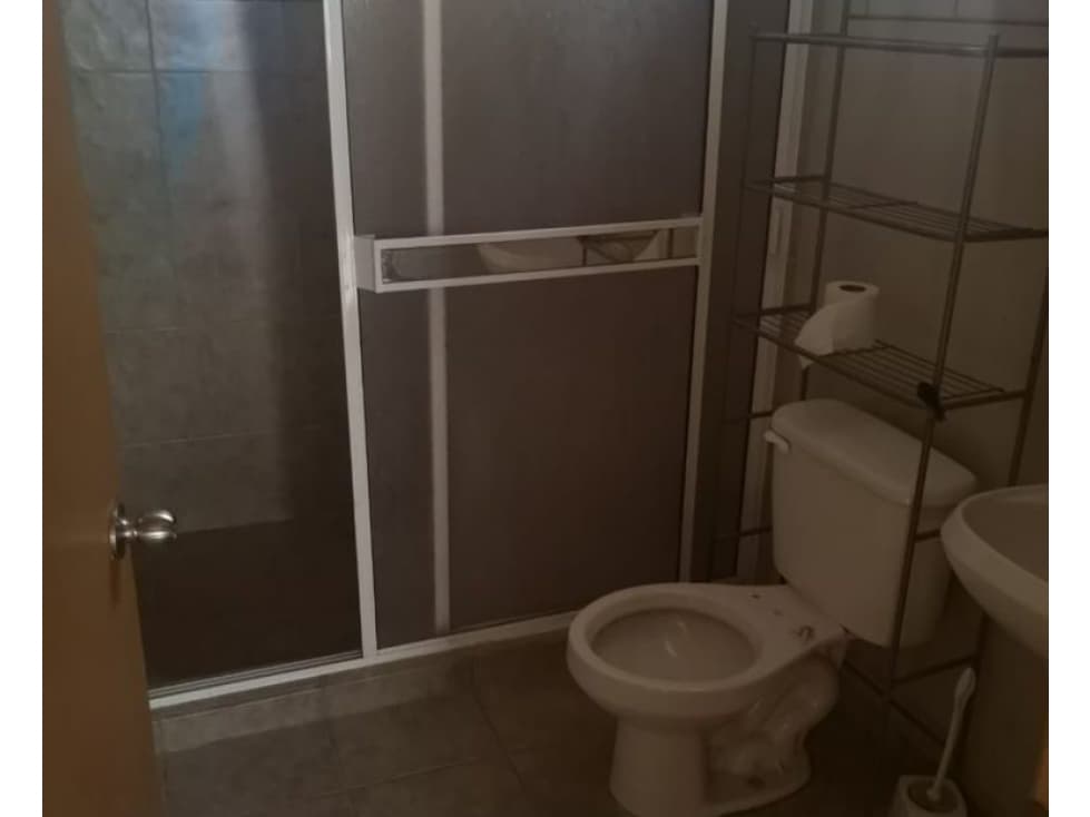 CASA AMPLIA EN VENTA EN CONDOVILLA,TIJUANA. — foto 5