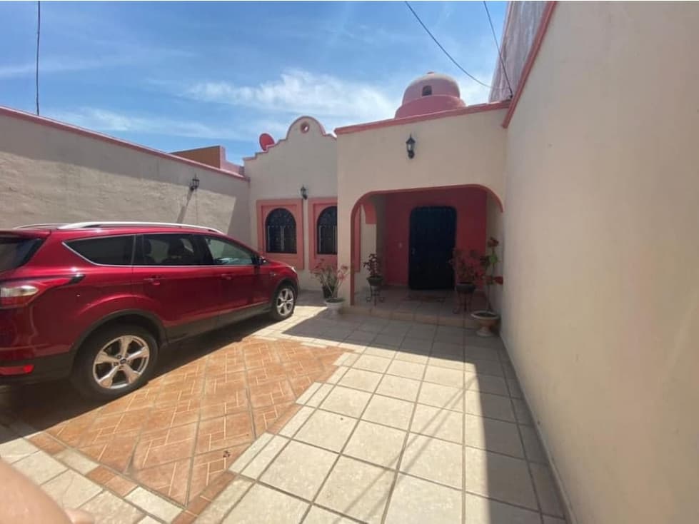 HERMOSA CASA EN VENTA EN ZONA CENTRO COLIMA — foto 6