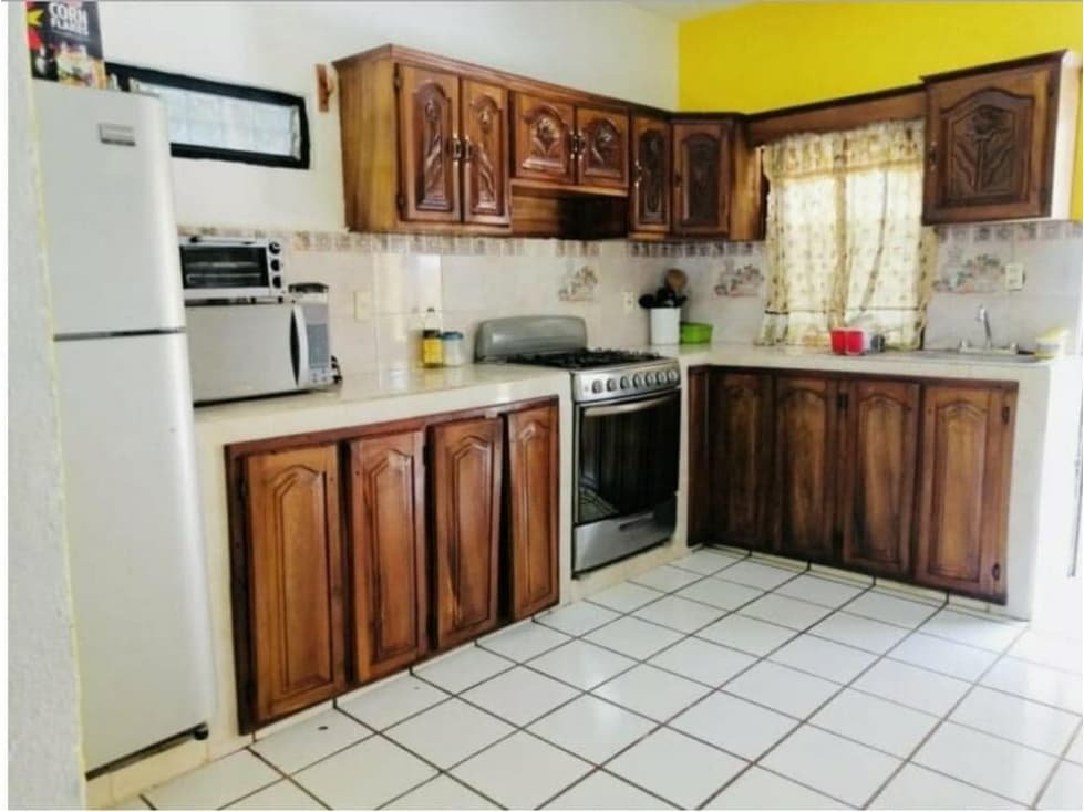 HERMOSA CASA EN VENTA DE 3 NIVELES COLIMA — foto 6