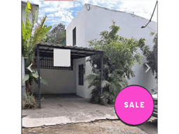 EXCELENTE CASA EN VENTA EN COTO ARBOLEDAS ZONA CENTRO COLIMA
