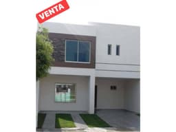 LINDA CASA NUEVA EN VENTA EN EXCELENTE ZONA AL NORTE DE COLIMA