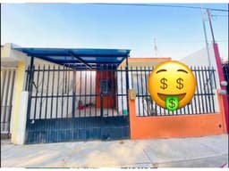 HERMOSA CASA EN VENTA A 2 MINUTOS DE SORIANA EN FRACC. CAMPESTRE