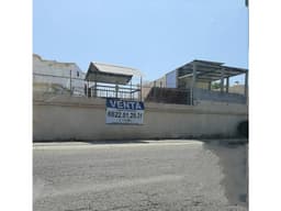 LOCAL COMERCIAL EN VENTA POR BLLVD. GASPAR LUKEN