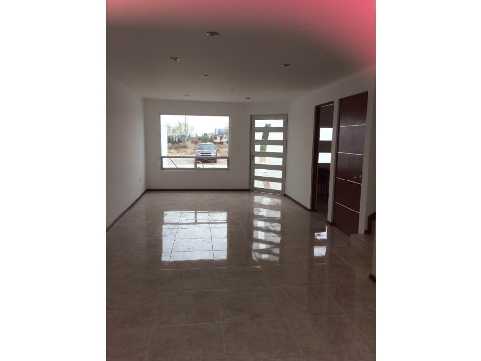 SE VENDE CASA EN FRACC PIRACANTOS — foto 3