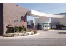 Casa en Renta en Residencial Parque Esmeralda