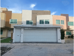 Casa en Venta en Villas del Alamo