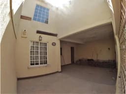 CASA EN SANTA JULIA CERCA DE BLVD. COLOSIO