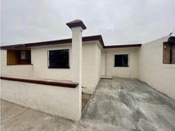 Casa en renta en fracc La Fuente