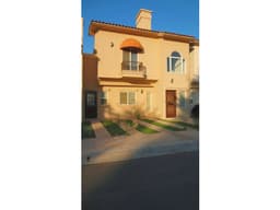 Casa en Venta Área Común con Alberca Real de Sevilla Residencial