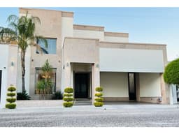 Casa en Venta Con Alberca en Cumbres Residencial, Hermosillo, Sonora