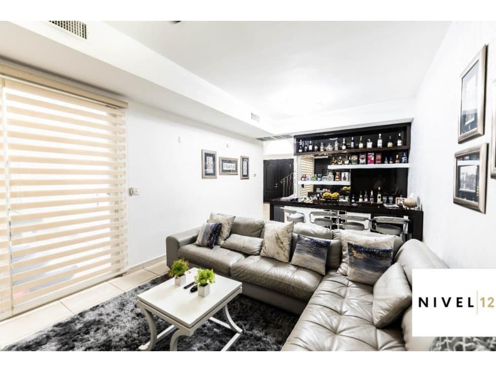 Casa en Venta Moderna con Alberca Acceso Controlado La Rioja — foto 4