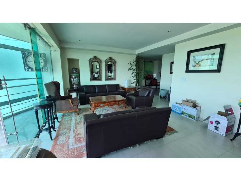 LINDO DEPARTAMENTO CON TERRAZA JURICA REGENCY CLUB — foto 6