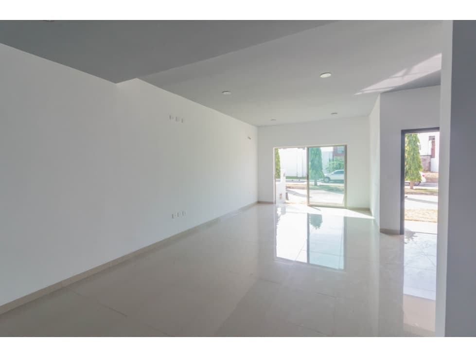 CASA EN VENTA EN FRACCIONAMIENTO RINCÓN DEL BOSQUE — foto 3