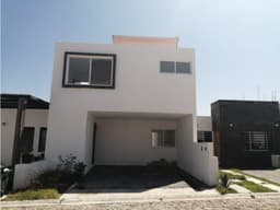 VENTA DE CASA EN RINCONADA LOS AGAVES, CORREGIDORA. QUERÉTARO