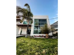 Casa en venta en Vista Real Country Club Corregidora