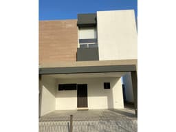 Venta de Casa en Apodaca av. Concordia 2 niveles