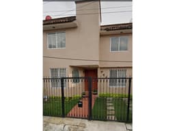 CASA EN FUENTES DE MORELIA