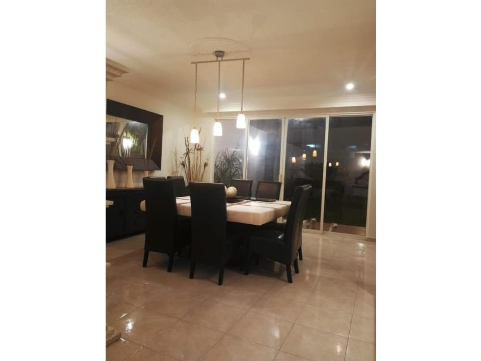 RESIDENCIA EN FRACCIONAMIENTO CUMBRES  DE MORELIA — foto 2