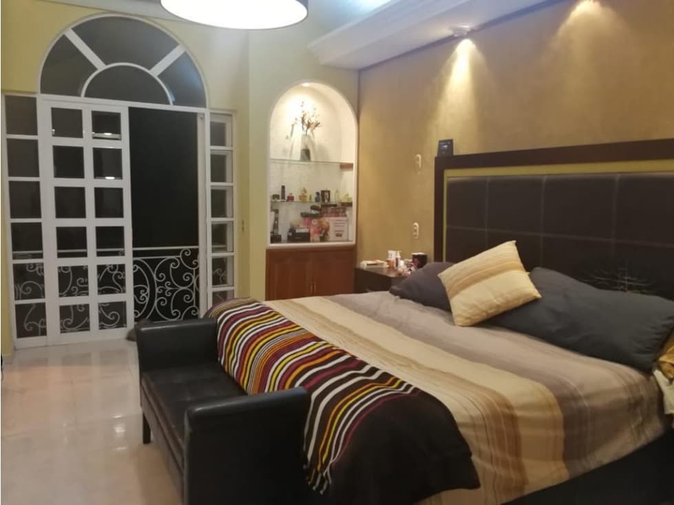 RESIDENCIA EN FRACCIONAMIENTO CUMBRES  DE MORELIA — foto 6