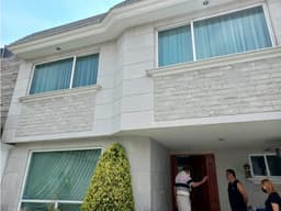 VENTA LINDA CASA EN HACIENDAS DE COYOACÁN.