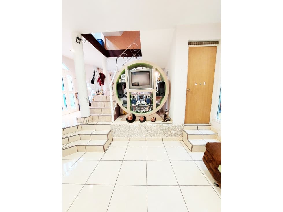 VENTA DE CASA 2 NIVELES, EN CENTRO DE CHALCO, ESTADO DE MEXICO — foto 1