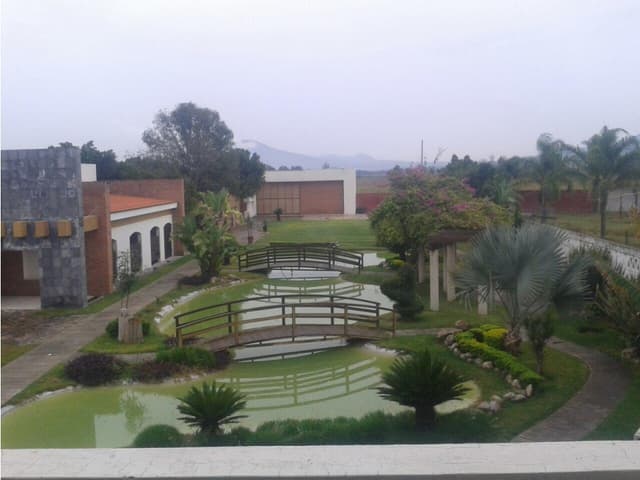 FINCA EN IXTLAHUACAN DE LOS MEMBRILLOS, JALISCO
