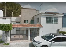 BONITA CASA EN LOMAS VERDES NAUCALPAN