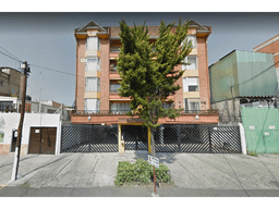 Departamento en venta de remate bancario en la Col. Álamos