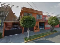 HERMOSA CASA EN REMATE BANCARIO, EXCELENTE UBICACIÓN