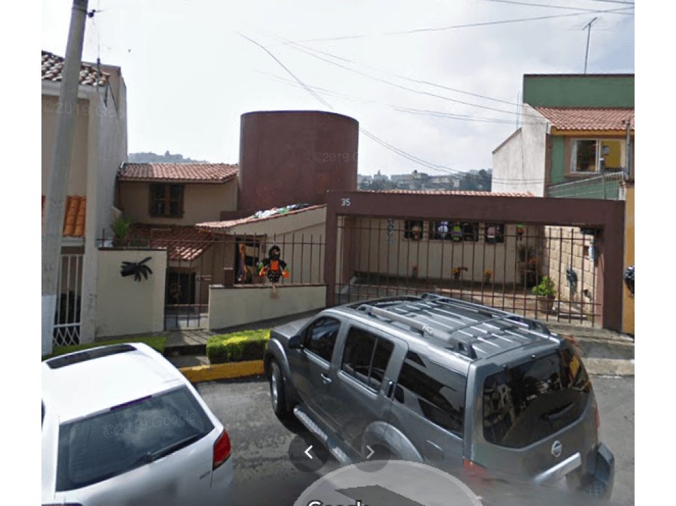 CASA  EN REMATE — foto 1