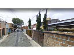 CASA EN VENTA EN LA COL. VIVEROS DE LA LOMA, TLALNEPANTLA DE BAZ.