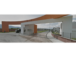 Hermosa casa en Remate en Col. El Residencial Valle Del Pedregal, Mor!
