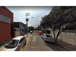 CASA EN VENTA EN LA COL. VALENTIN GOMEZ FARIAS, VENUSTIANO CARRANZA