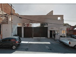 HERMOSA CASA ADJUDICADA LIBERTAD PEDREGAL CARRASCO COYOACAN