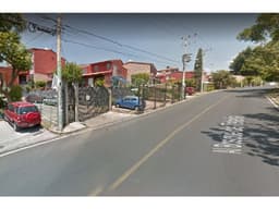 CASA EN REMATE BANCARIO EN LOMAS DE AHUATLAN CUERNAVACA MORELOS MEXICO