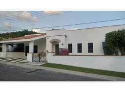 casa en lomas de Cocoyoc