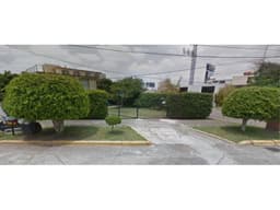 CASA EN REMATE BANCARIO EN SATELITE NAUCALPAN DE JUAREZ EDOMEX