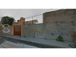CASA EN REMATE
