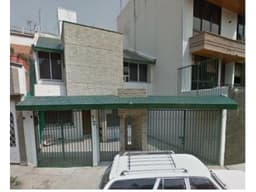 TORRES LINDAVISTA CASA EN REMATE