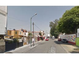 CASA ALDEBARAN UN HAB EL ROSARIO AZCAPOTZALCON CP 54147 REMATE
