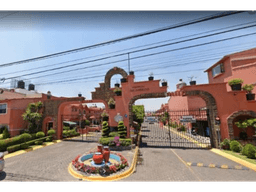 CASA EN CRUZ DEL CRISTO 10, BUGAMBILIAS , NAUCALPAN