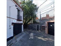 ¡EXCELENTE CASA PARA INVERSIÓN! Remate Bancario en COYOACÁN