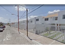 CASA EN VENTA (IRAPUATO M)