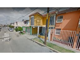 CASA EN REMATE BANCARIO EN SECCIÓN PARQUES CUAUTITLAN IZCALLI, EDOMEX