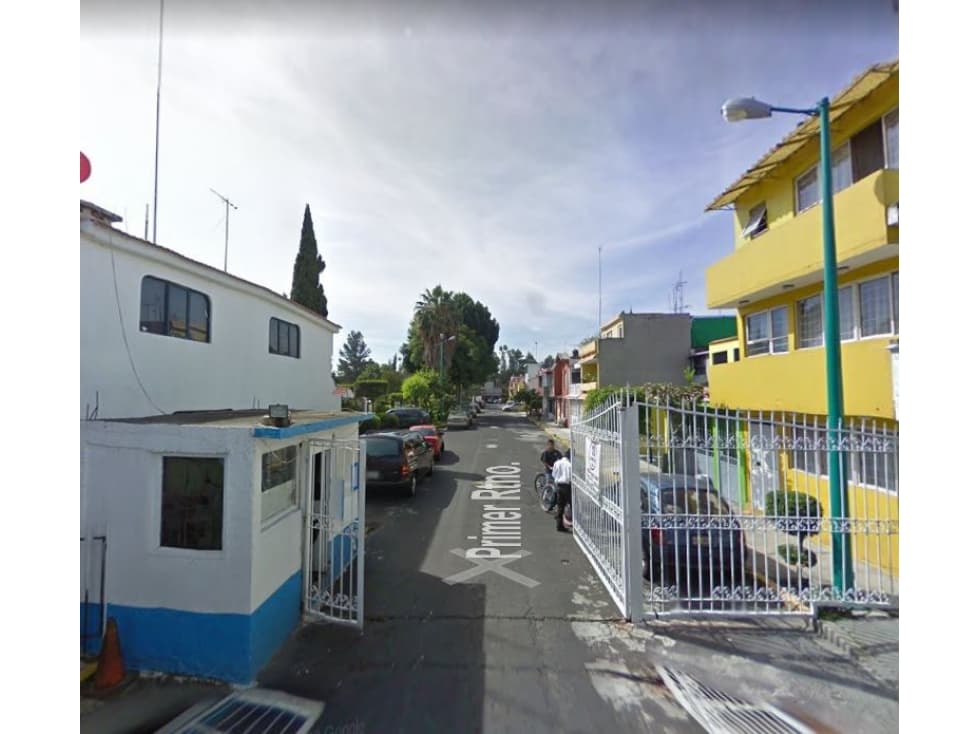 ¡CASA PARA INVERSIÓN! Remate Bancario en COL. COAPA — foto 1